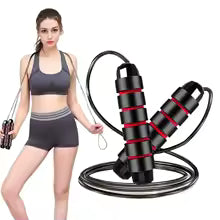 Corde à Sauter Réglable — Poignées Ergonomiques Fil d'Acier